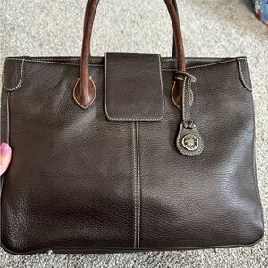 Vintage Leather Dooney and Bourke Handle Bag